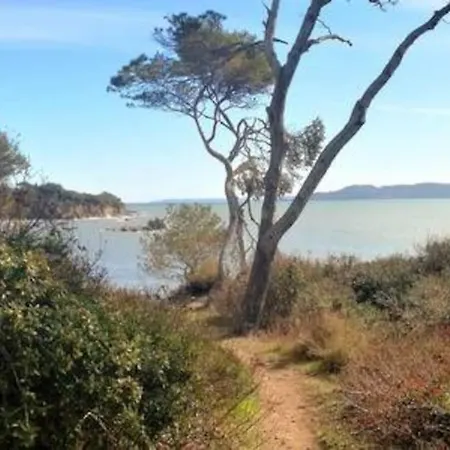 T2: 45m2 :4 Places :independant Dans Apartment Hyeres